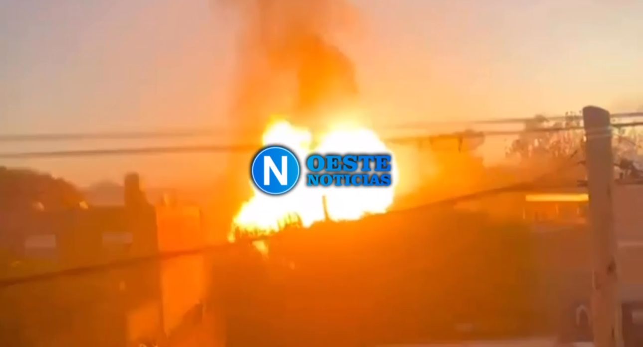 Incendio en depósito de garrafas en Merlo